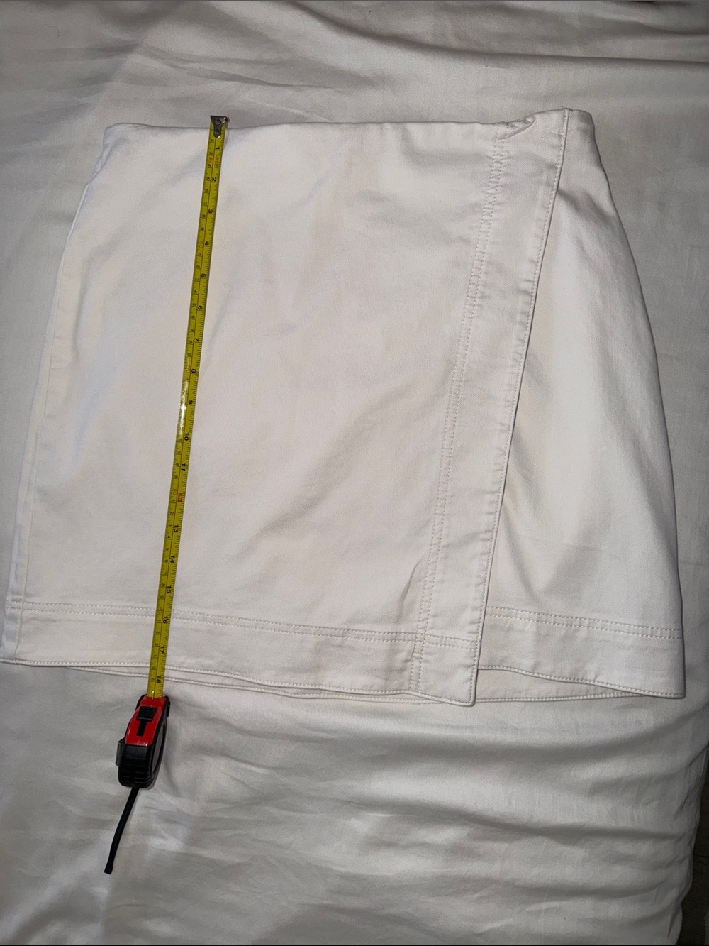 Ann Taylor White Mini Skirt